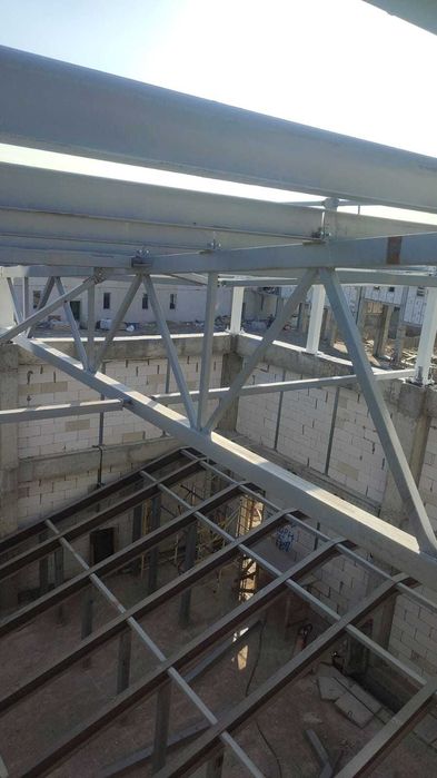 Покраска крупных объемов Левкас Безвоздушным методом Автовышка есть