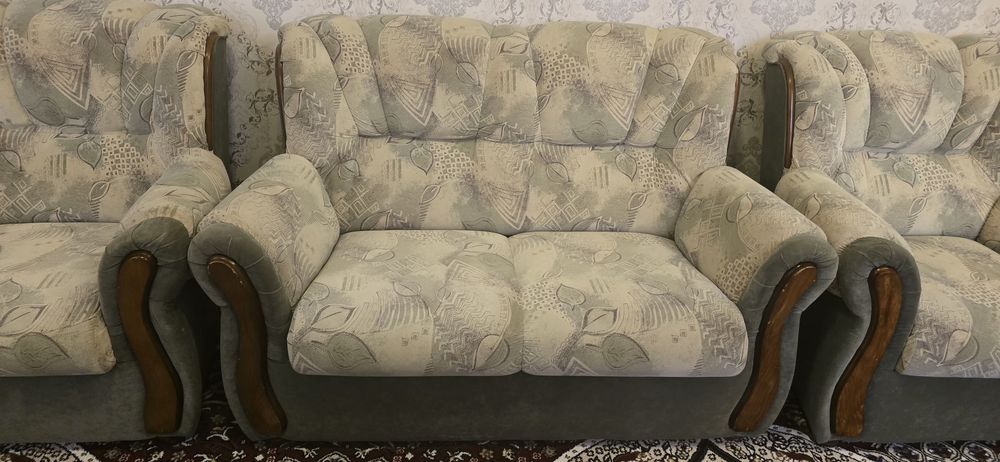 Комплект диванов