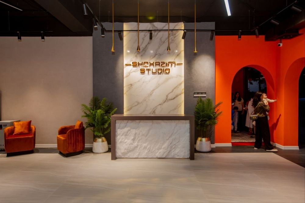 Уч Кахрамон Продается свадебный салон фото студия MARRYME по срочной ц