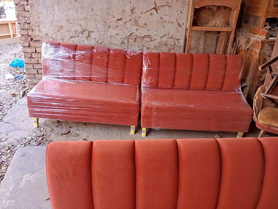 Реставрация обивка мягкой мебели.Большой выбор тканей