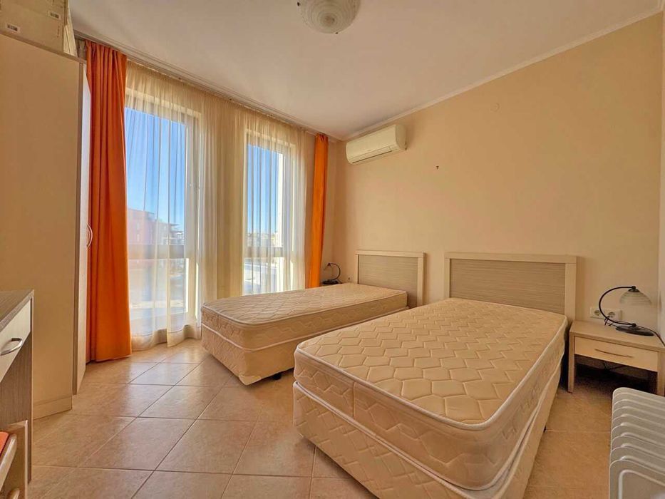 Продава се Тристаен апартамент в к.к. Слънчев бряг - 93 кв.м за 713 €/кв.м - Снимка #8