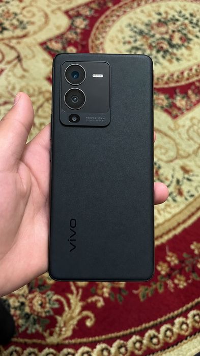 Продается смартфон Vivo v25 pro