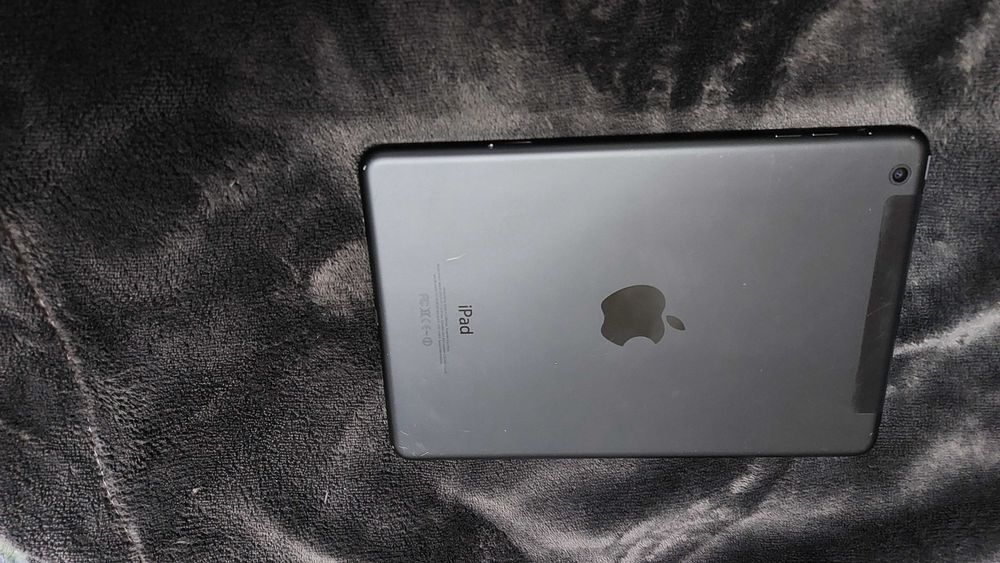 Айпад mini 16Gd продам