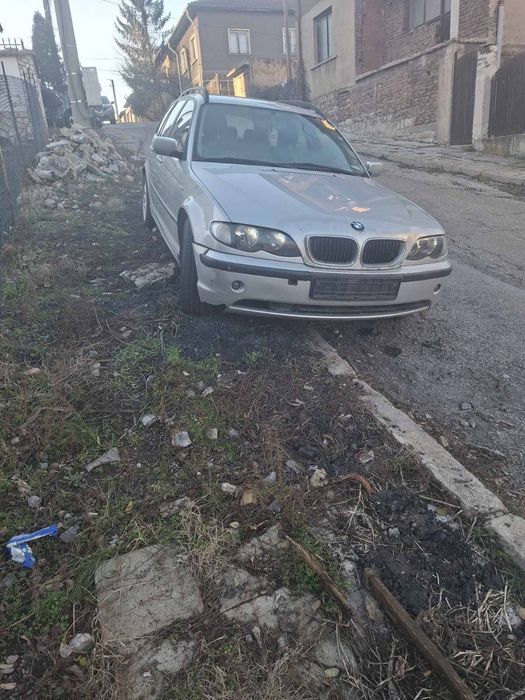 Автомобил на части