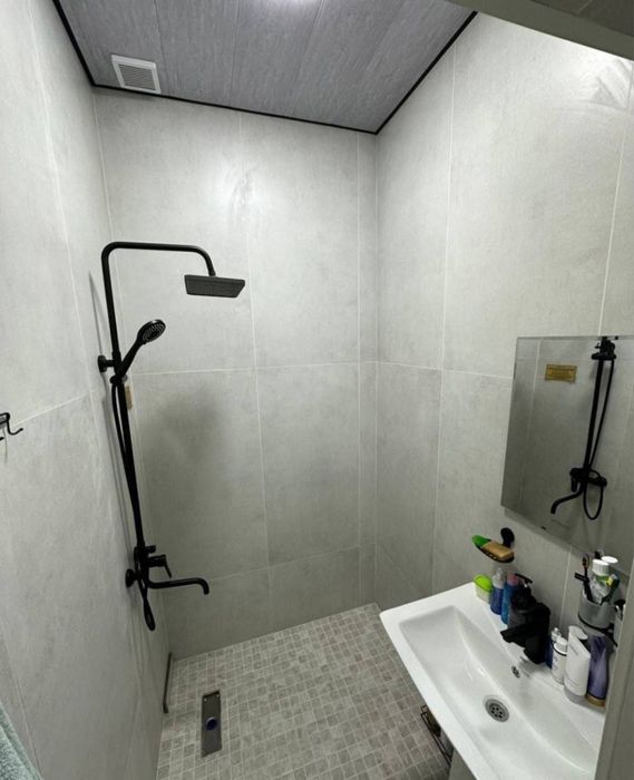 Срочно продаётся коттедж в Мирзо-Улугбек 1,1 соток 5 комнат