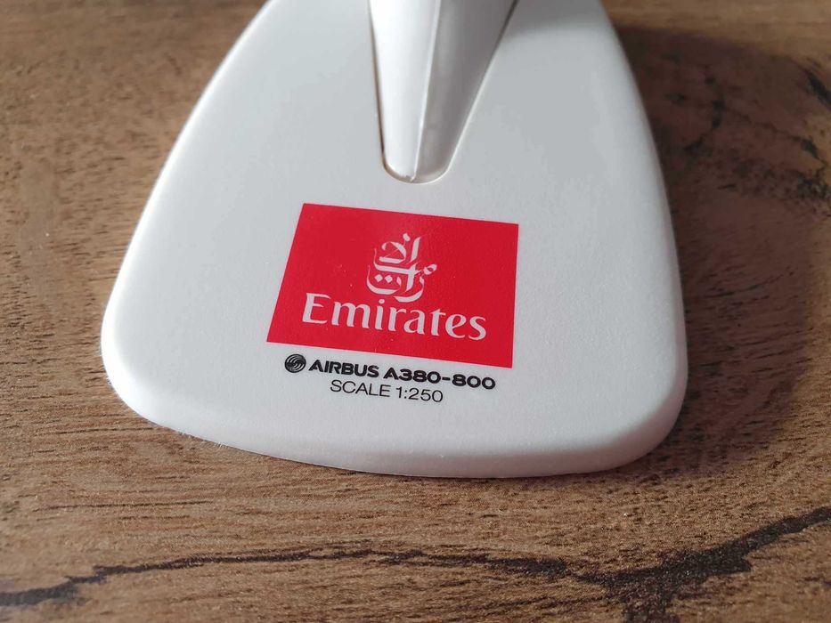Macheta avion Emirates A380 | Decoratie | Perfect pt cadou