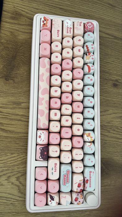 QwertyKey65 Pro Bliss Bluetooth Wireless VIA Hotswap RGB Tastatura Mecanica Gaming