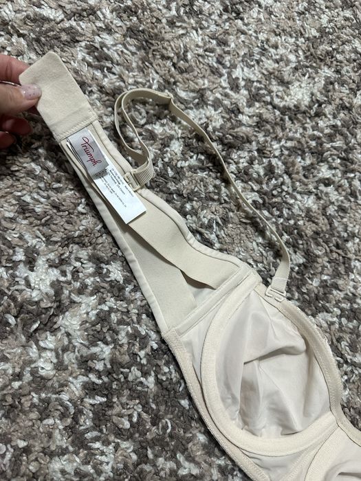 Sutien nou crem Triumph 75B