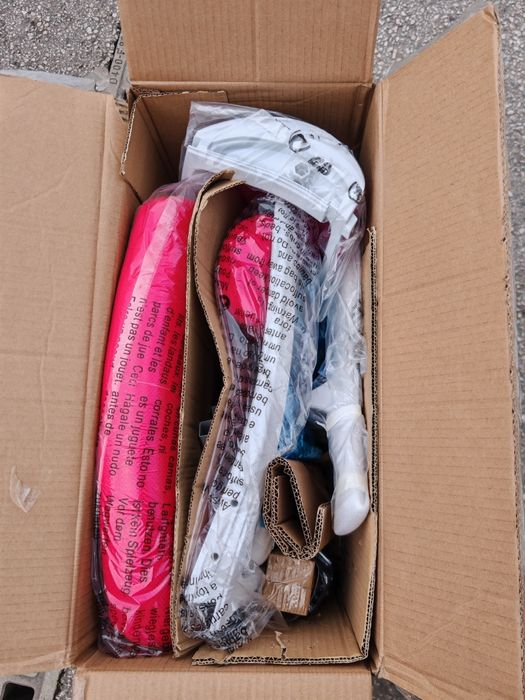 Ергономичен офис стол MELOKEA с лумбална опора, мрежест с подлакътници