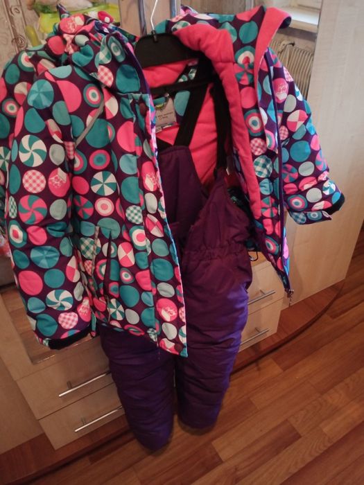 Продам детский зимний комбинезон