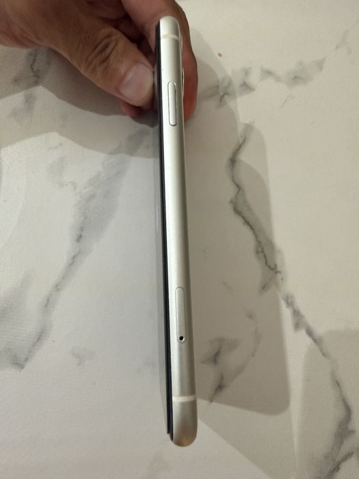 Айфон 11 IPhone 11