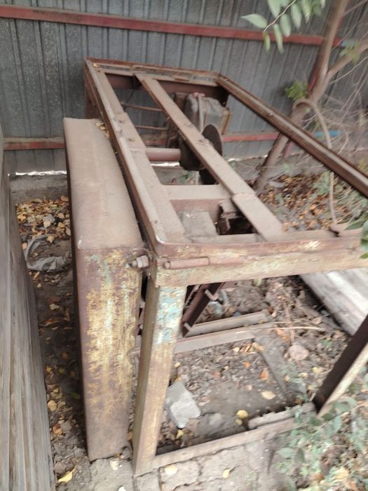 Продам циркулярку на 380 в