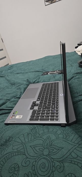 Laptop Gaming Lenovo LOQ 15ARP9 – Ryzen 7, RTX, Garanție Activă