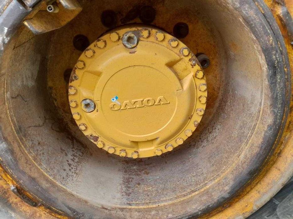 Axa dumper Volvo A30C , punte