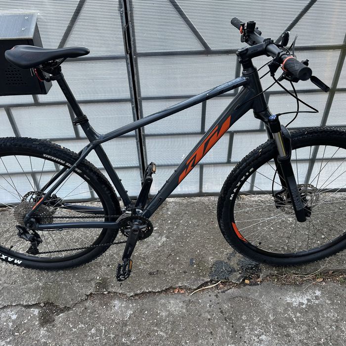 De vinzare bicicleta.