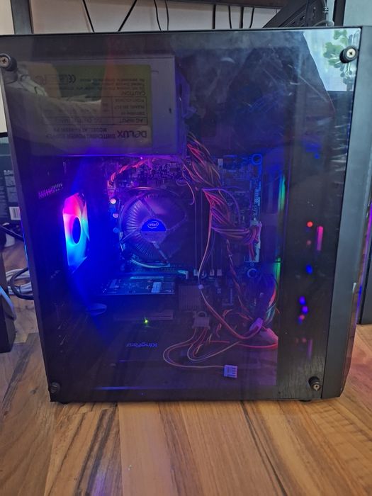 Vand PC I5-3470/10GB RAM/Placa Video NVIDIA GT 710