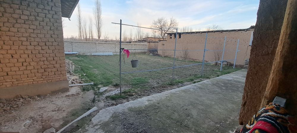 Yer sotiladi 2.5sotix