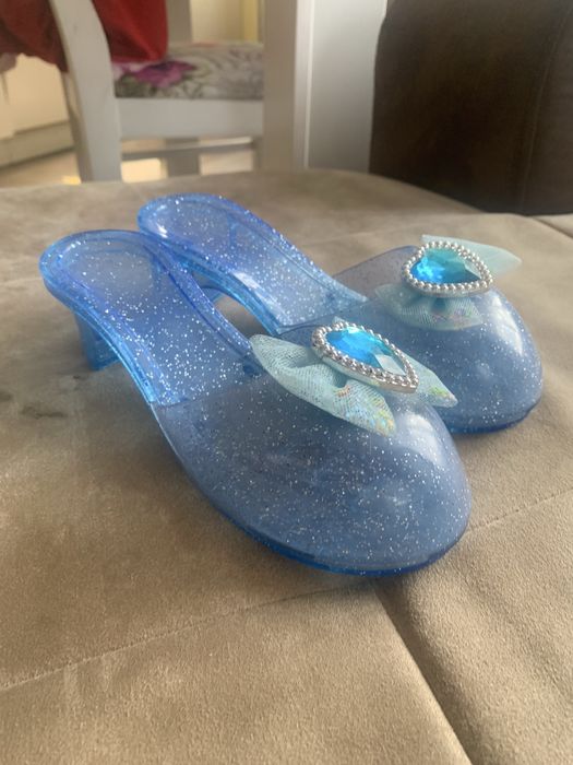Детски обувки за маскарад