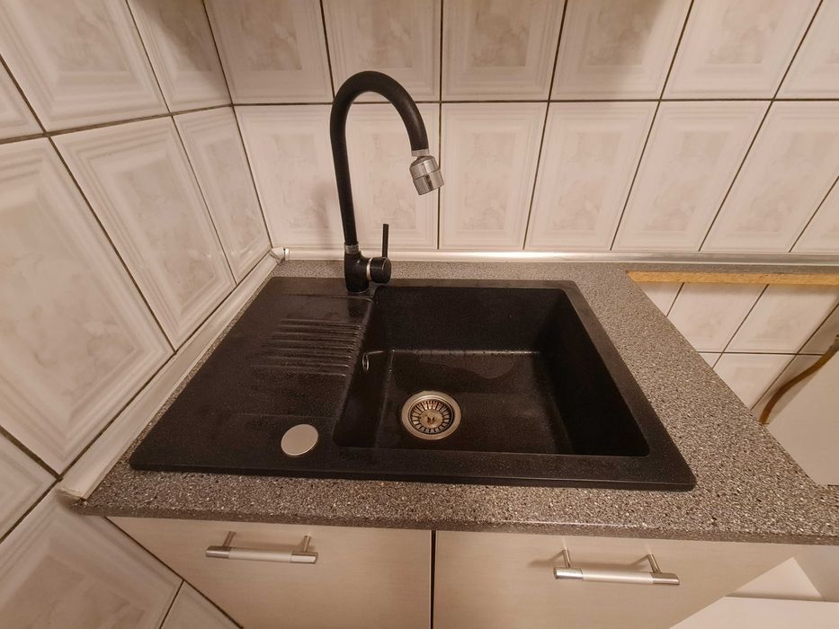 Vand mobila bucatarie
