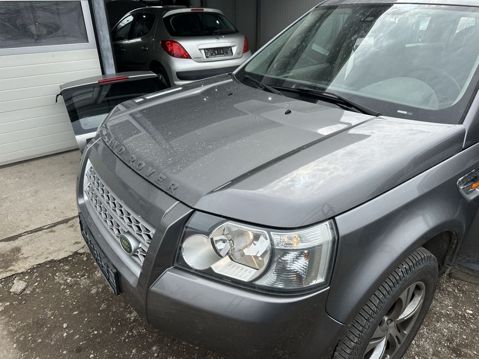 Преден капак за Land Rover Freelander 2