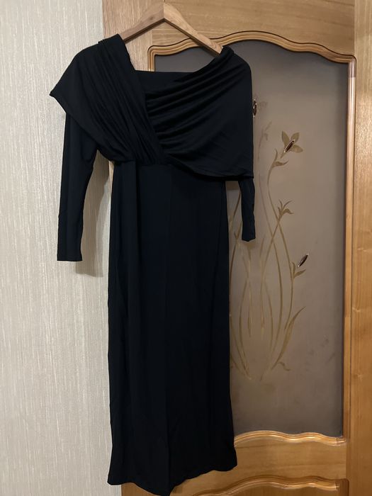 Вечерние платья  по 5000