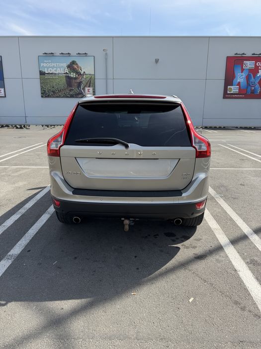 VOLVO XC60 2012 — imagine 3
