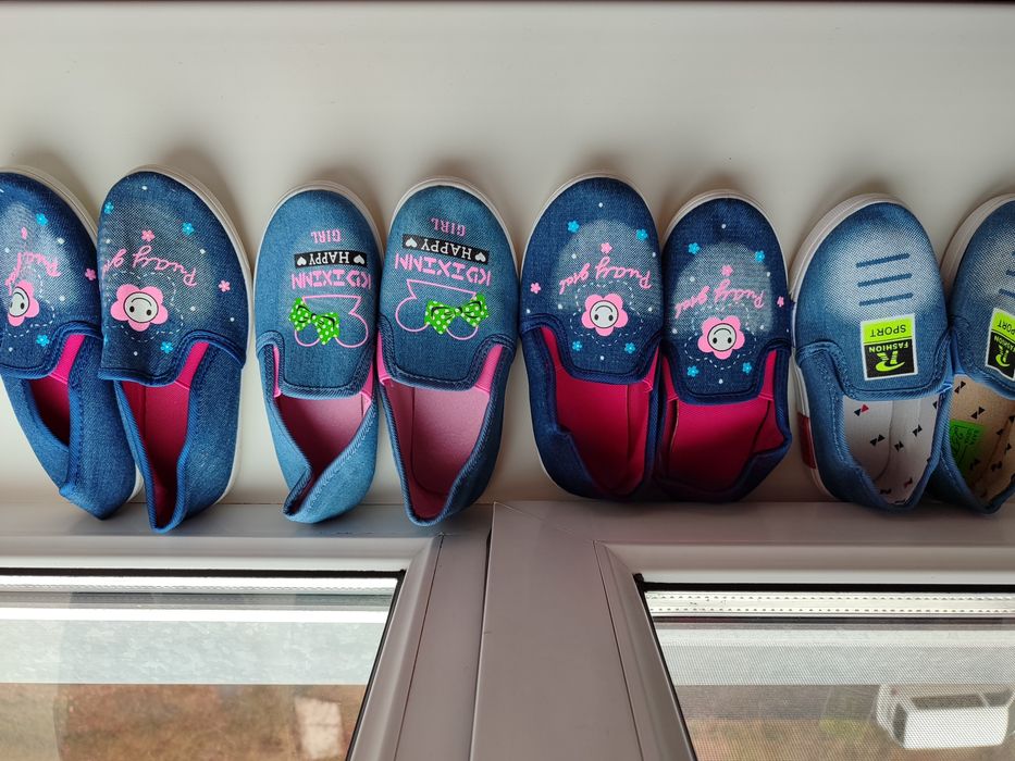 Новая детская  обувь