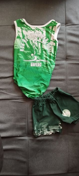 Екип по акробатика на Нефтохимик 2011