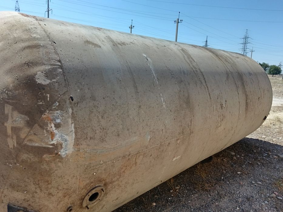 Продам цистерны эмаль 16 куб