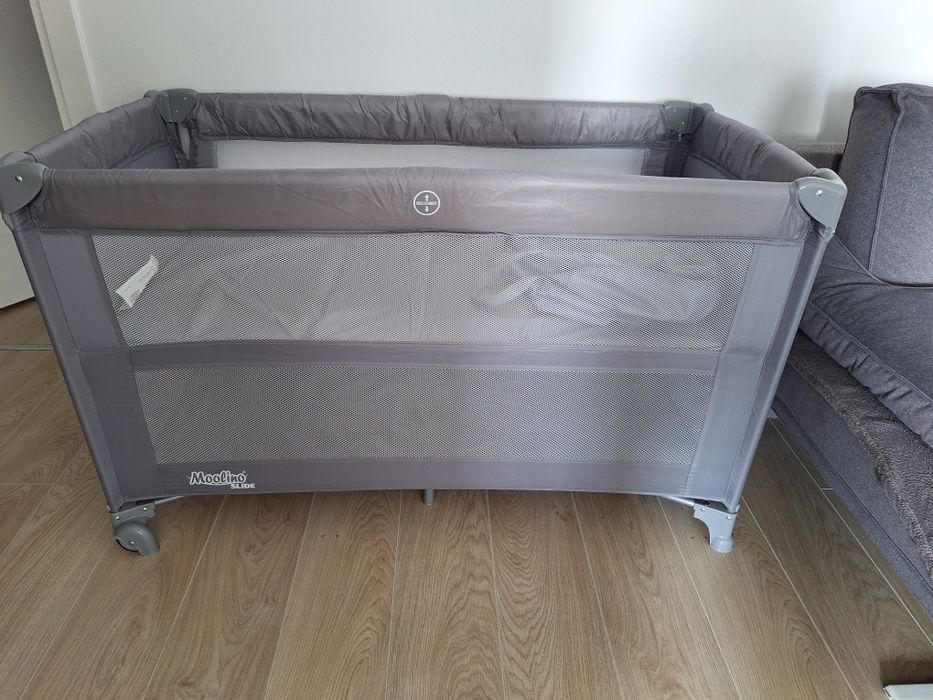 Patut Turistic Pliabil idealSTORE, Constructie Metalica Solida, 2 Fete de Plasa, 2 Etaje, Protectie dubla impotriva plierii, Include Geanta de transpo