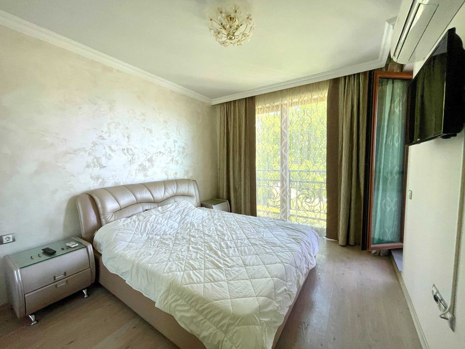 Продава се Тристаен апартамент в Поморие - 103 кв.м за 1447 €/кв.м - Снимка #8