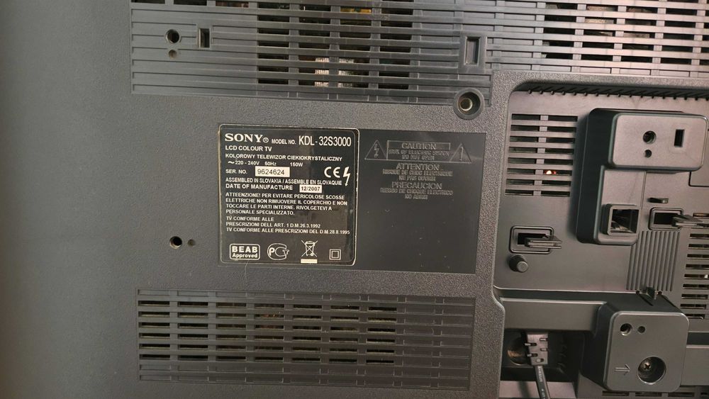 Телевизор SONY BRAVIA 32" KDL-32S3000