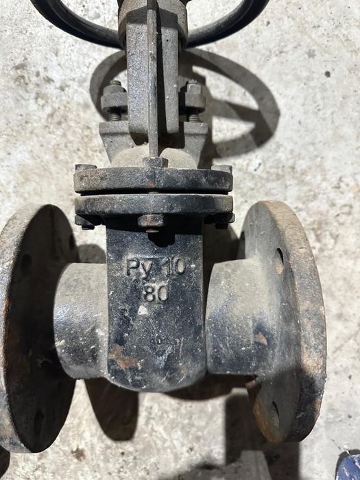 Задвижка фланцевая DN80 PN10