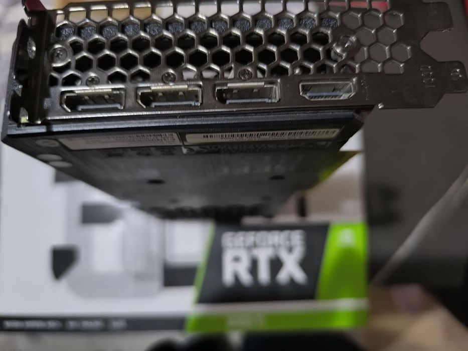 Продаю свою видеокарту  Palit 3060ti.