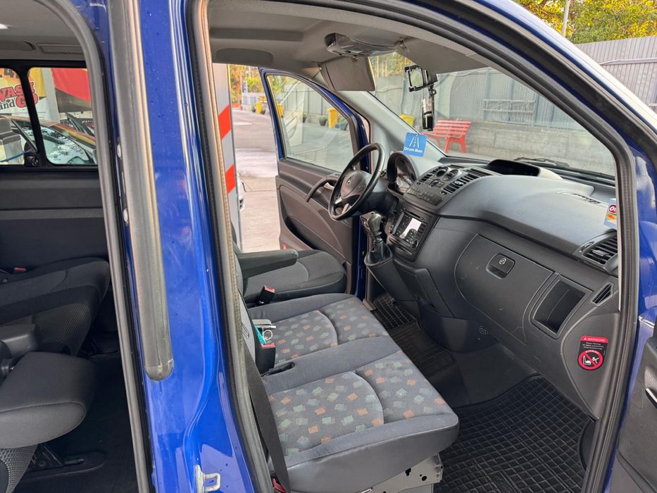 Inchiriez microbuz 8+1 7+1 varianta long autocar 54 persoane