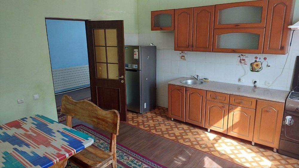 Ijaraga hovli. Food sityga yaqin. Bez makler.