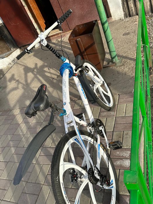 Велосипед bmw