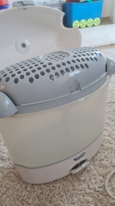 Sterilizator sticle și biberoane