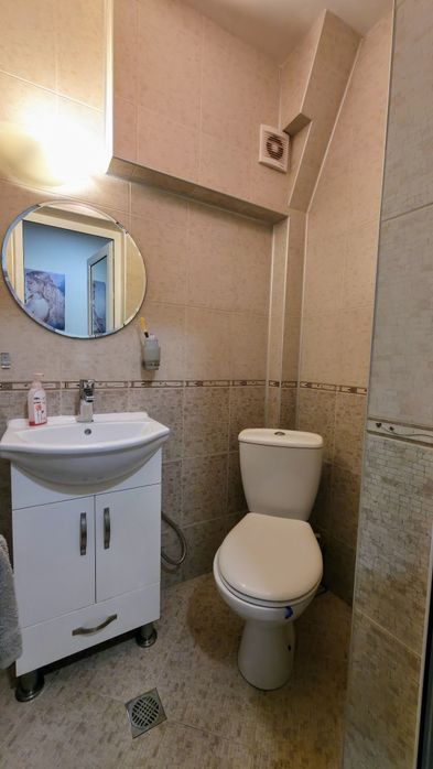 Продава се луксозен 4-стаен апартамент, ново строителство,в жк. Изток, гр. Перник