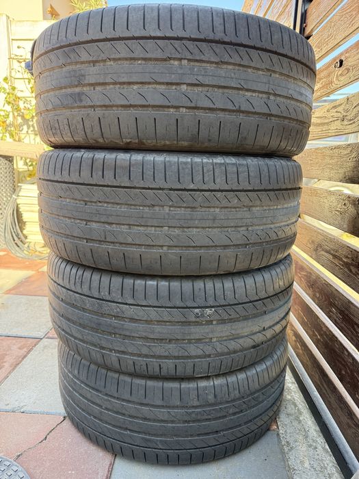 Cauciucuri vara 235/45/18 continental