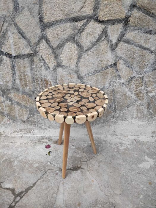 Холни маси от орех