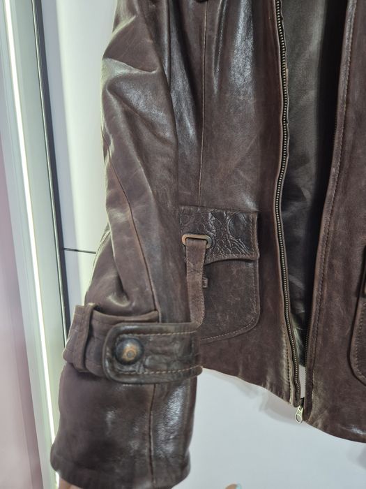 Кожено вталено яке