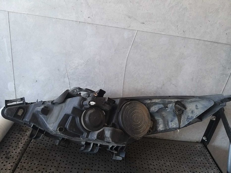 Far dreapta peugeot 207 9649 986180