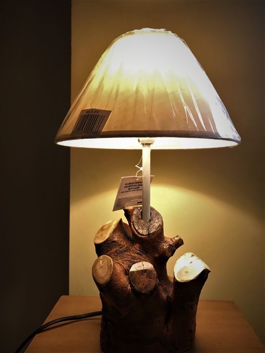 Уникални лампи: Ръчна изработка Лампа - от дърво, метал