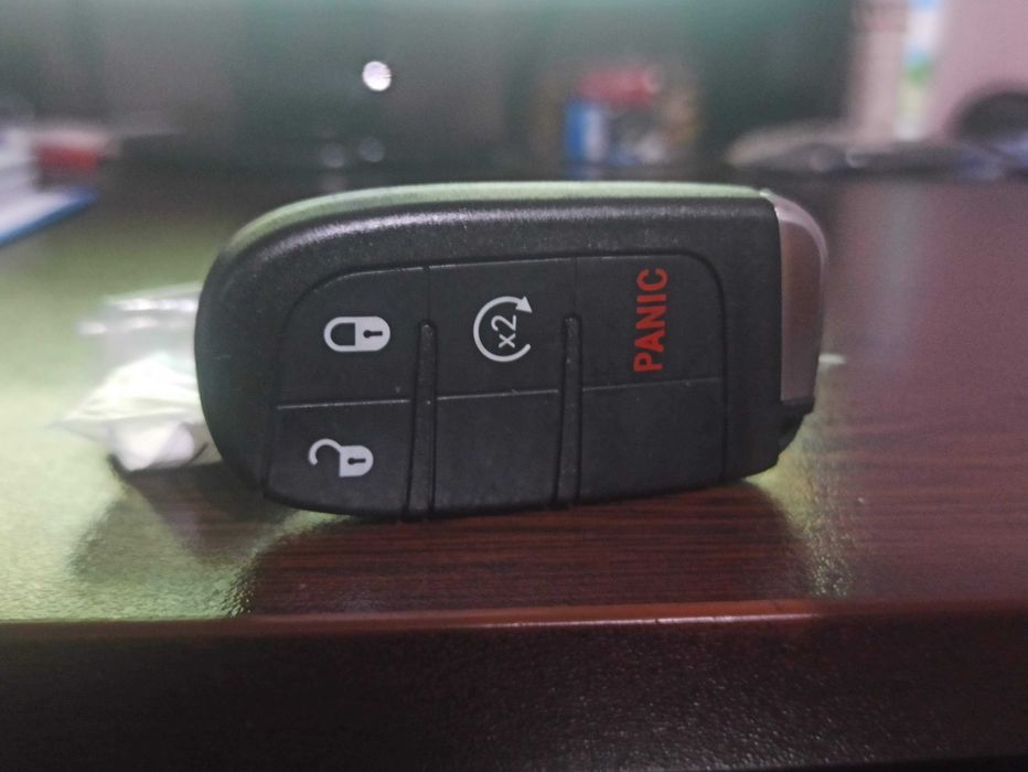 Нов ключ 433MhZ Dodge Journey Charger Fiat Freemont фриймонт