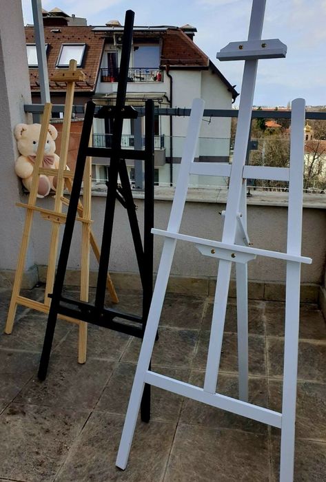 Дървен статив , бял