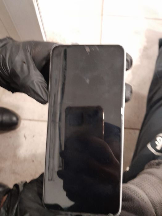 Redmi телефон еки ай усталган таза