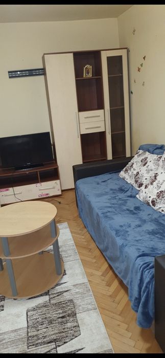 Inchiriez garsoniera