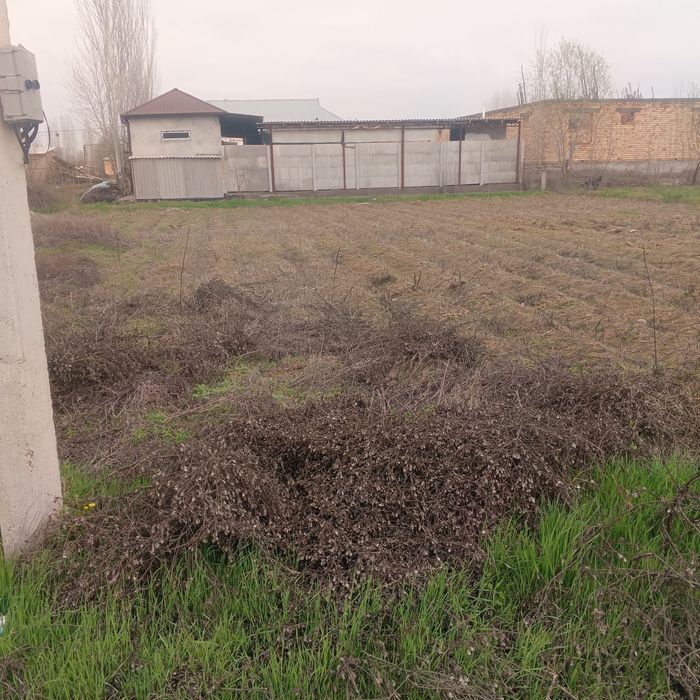 Участка сотилади