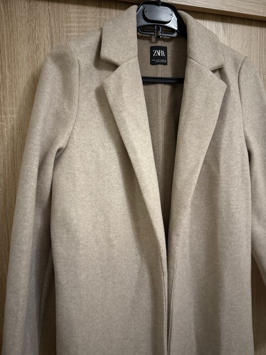 Палто в бежов цвят Зара/Zara